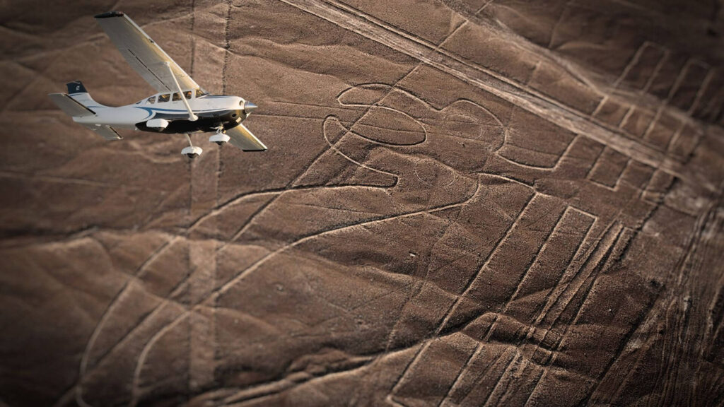 Nazca Lines Flight Cahuachi Tour