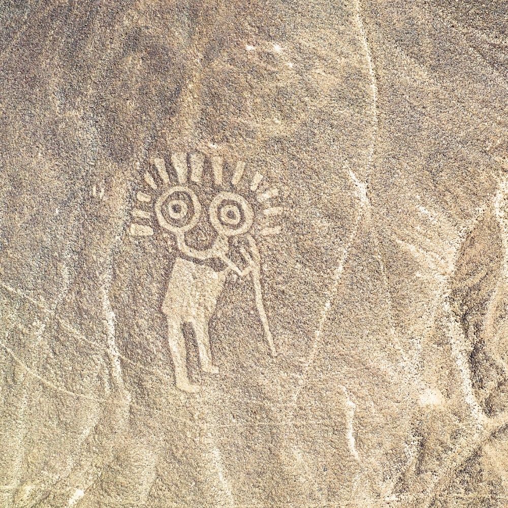 Ancient Paracas Priest – Palpa Lines