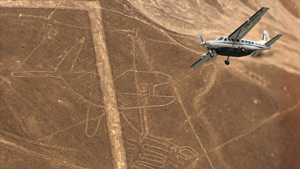 Nazca Lines and Ballestas Islands Tour from Lima